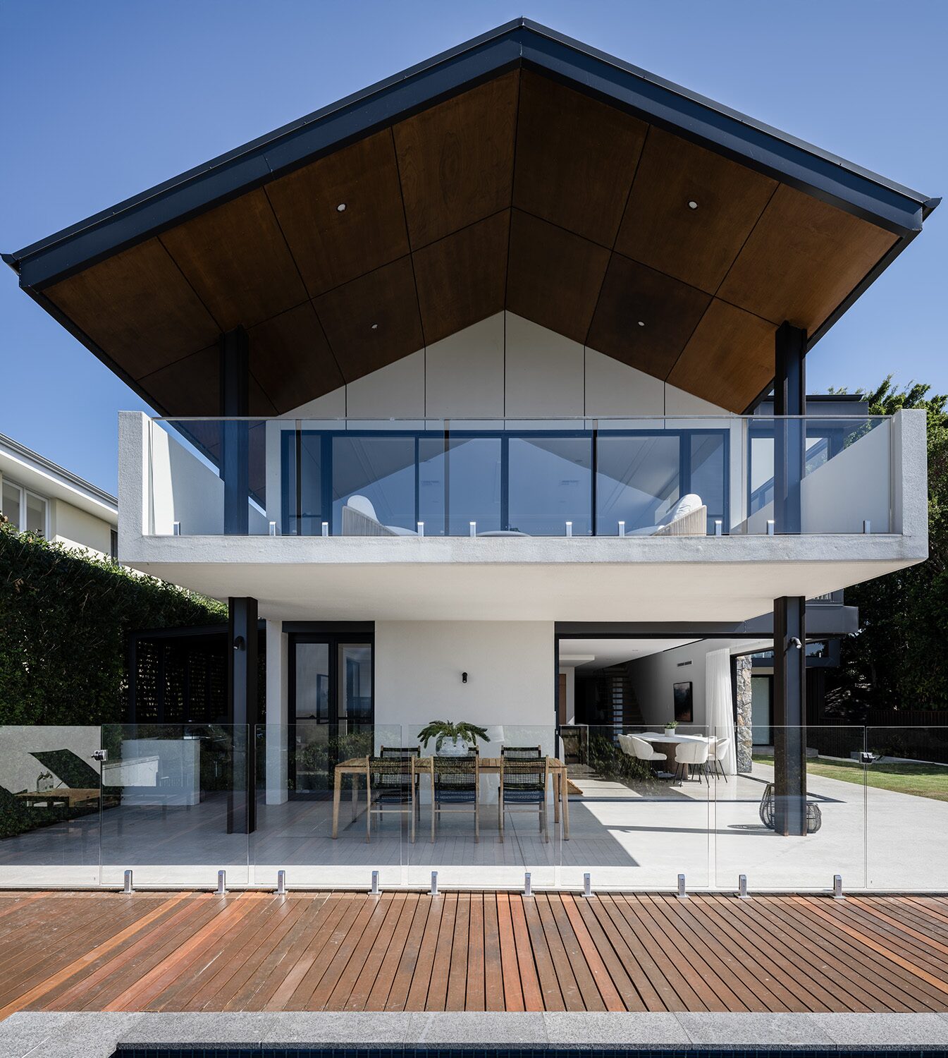 Amaroo — exterior