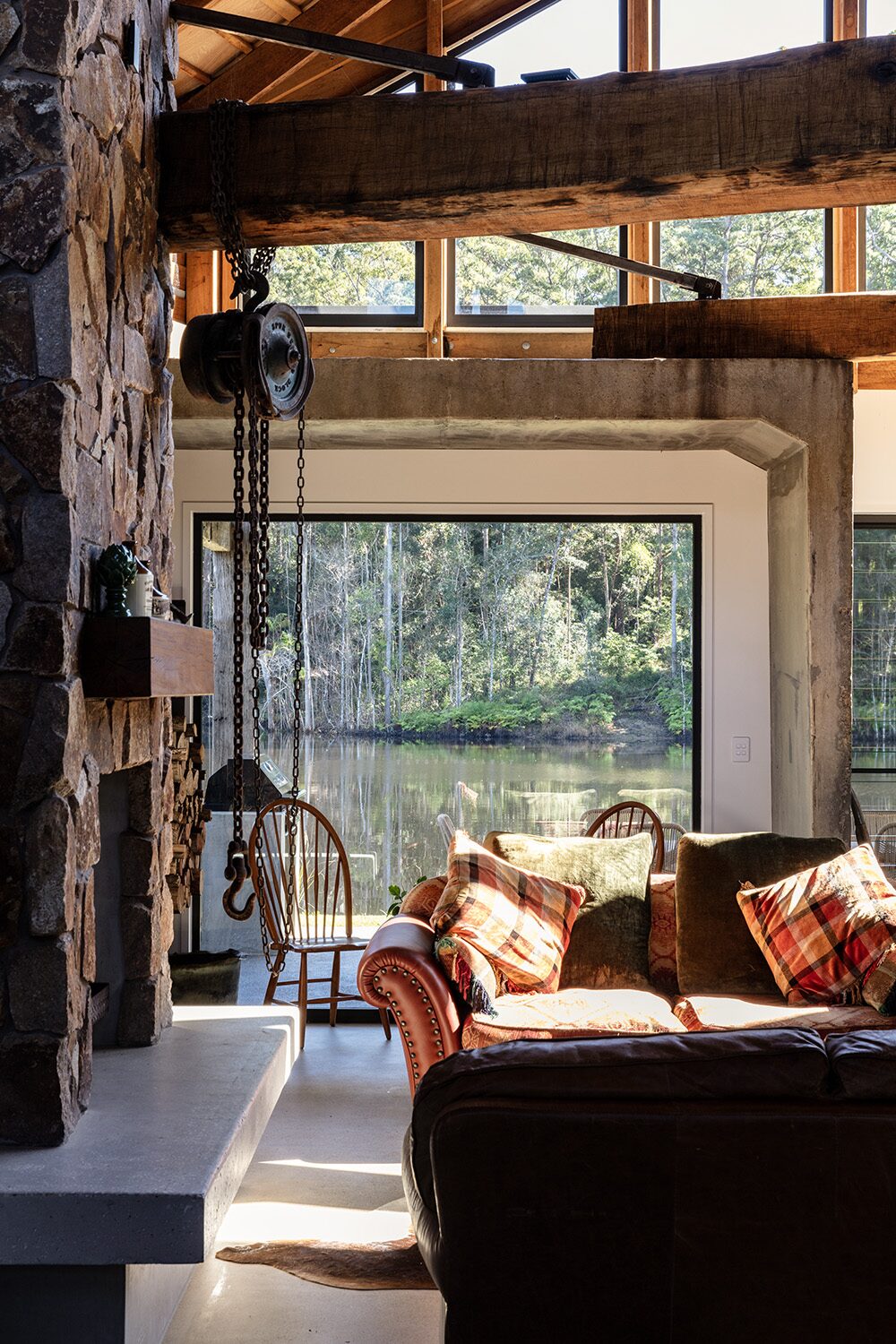 Arrowwood Acres — bedroom, study nook detail