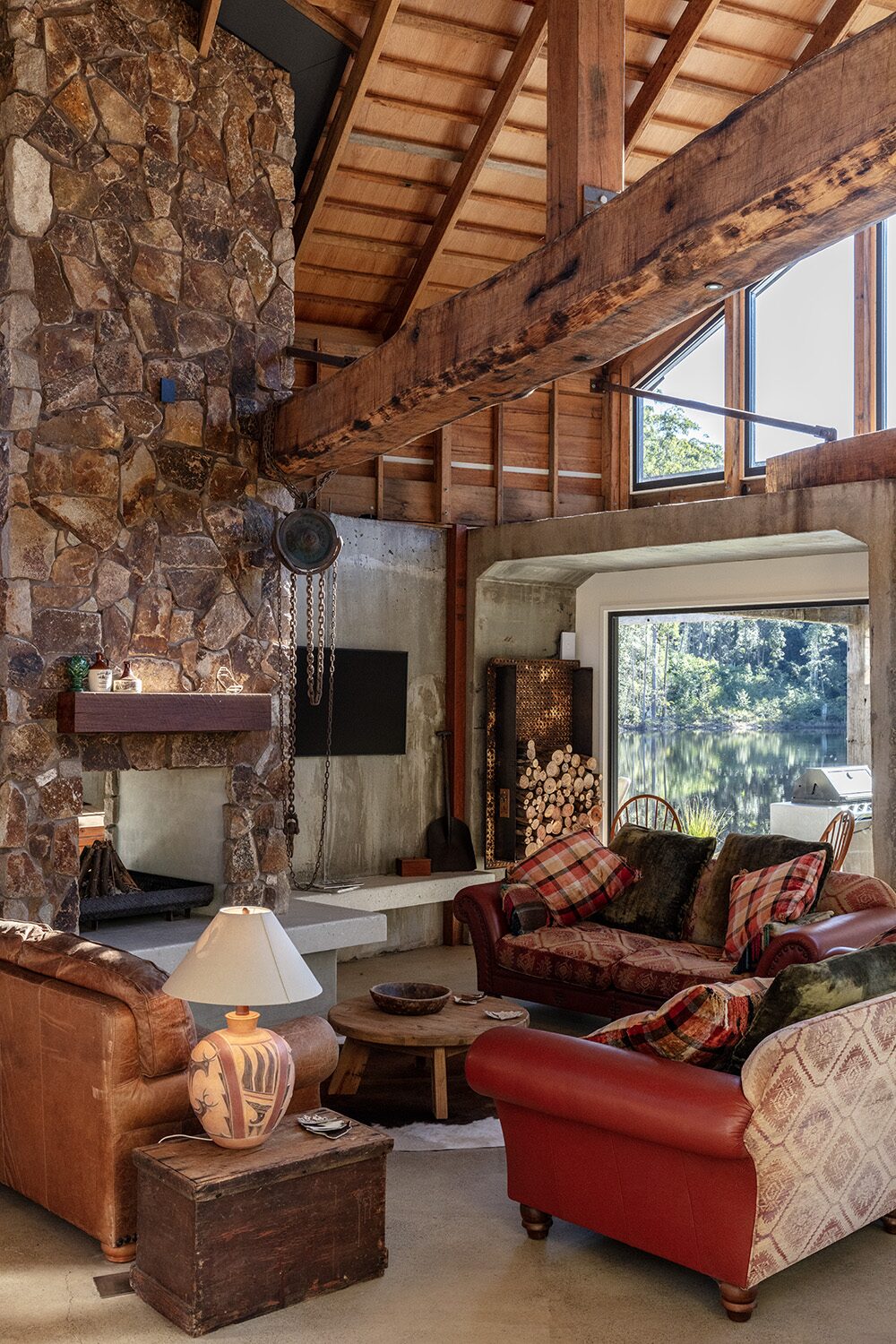 Arrowwood Acres — bedroom, timber bedhead detail