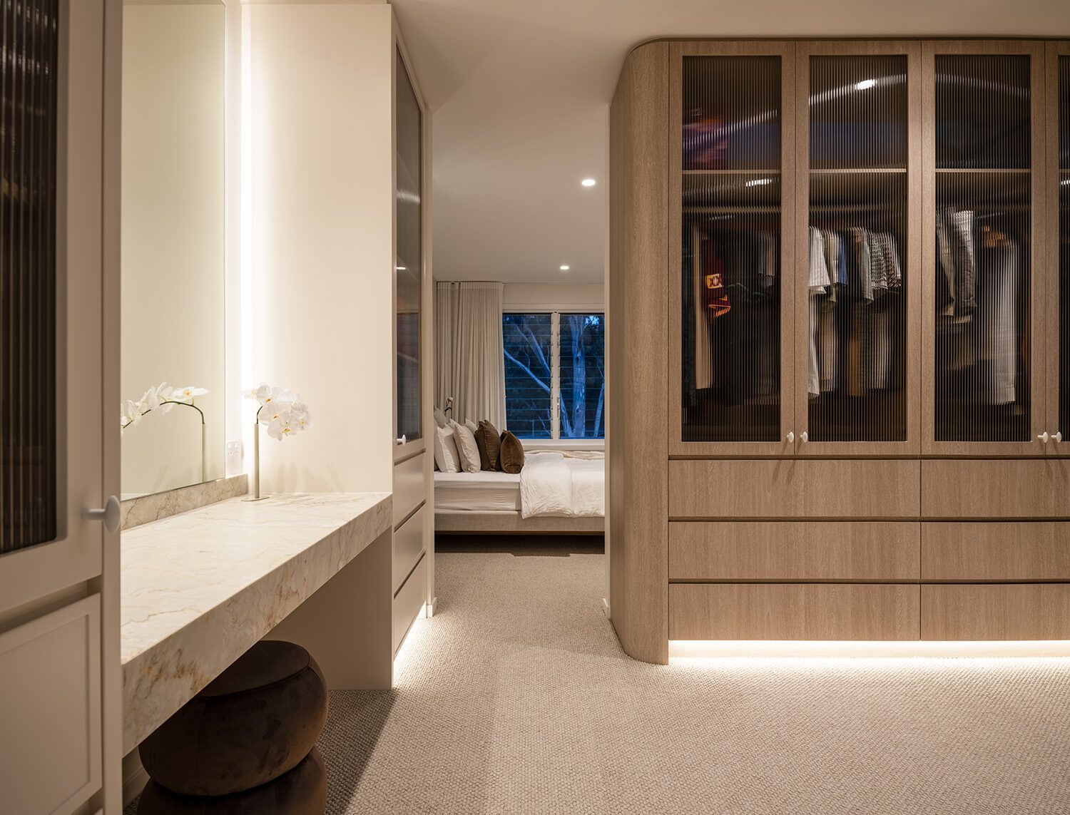 Canopus 2.0 — interior detail