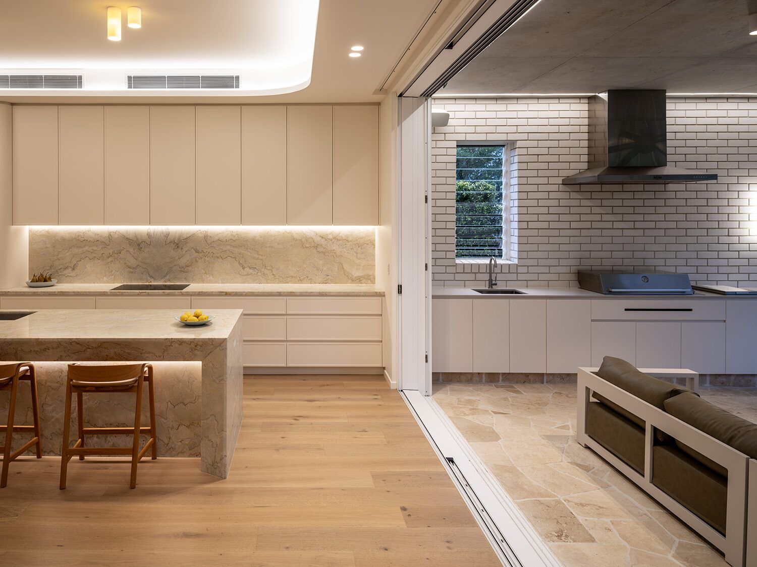 Canopus 2.0 — kitchen, outdoor alfresco beyond