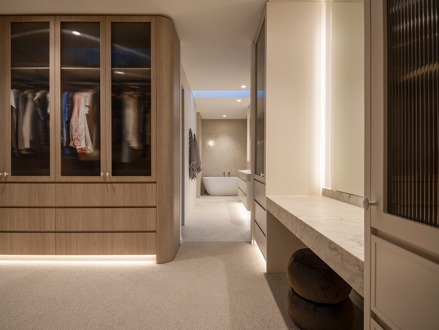 Canopus 2.0 — interior detail