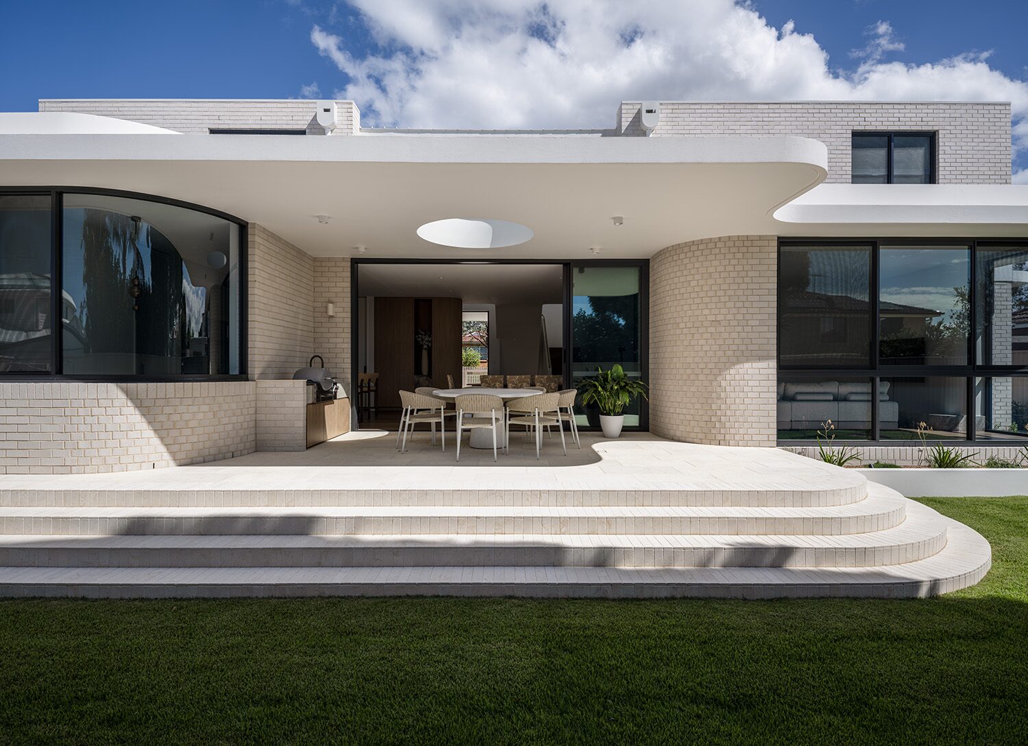Miranda — exterior, rear courtyard