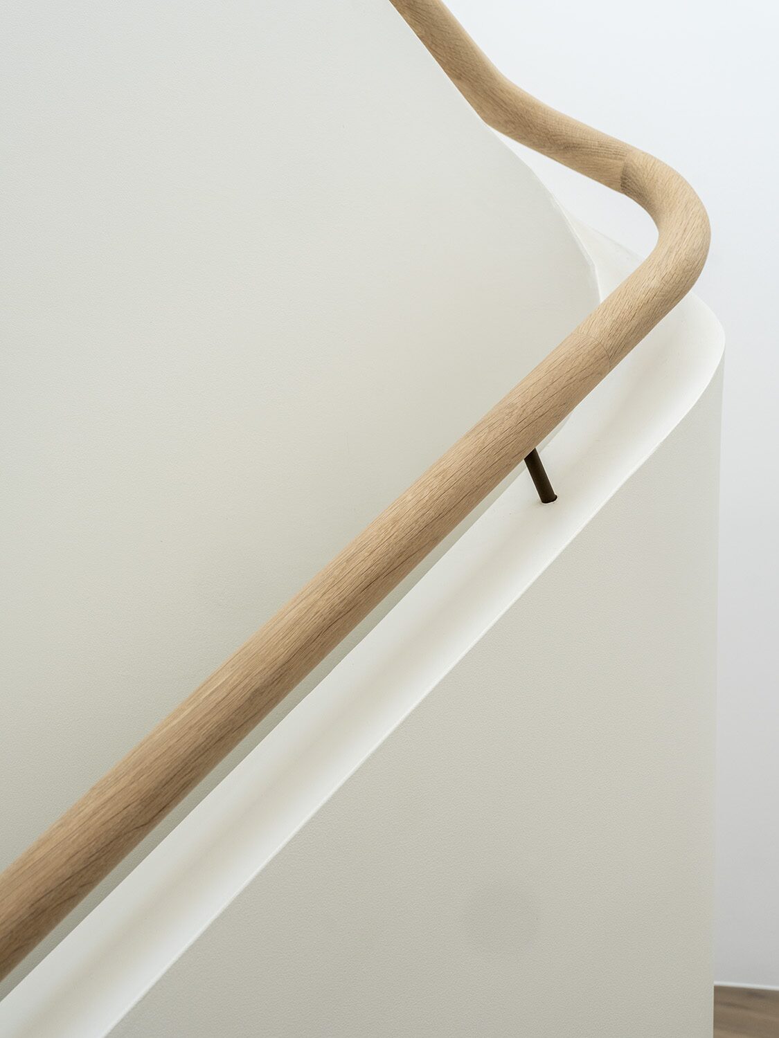 Miranda — handrail detail