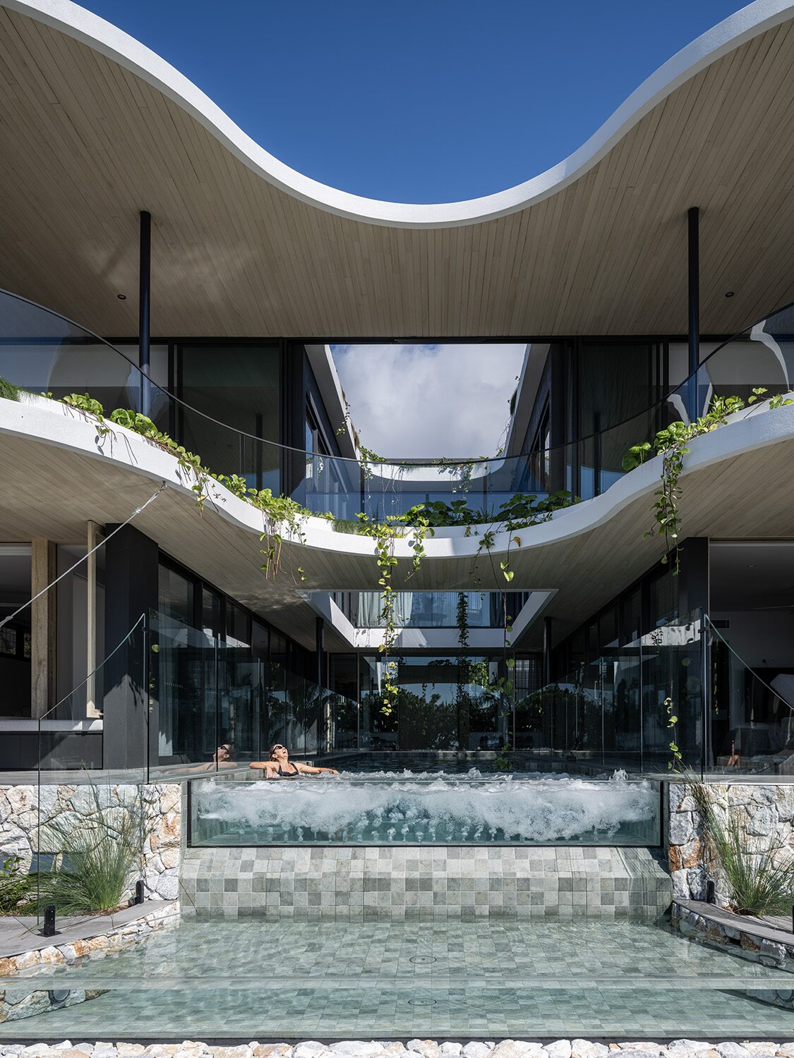 Netherby Rise — pool terrace