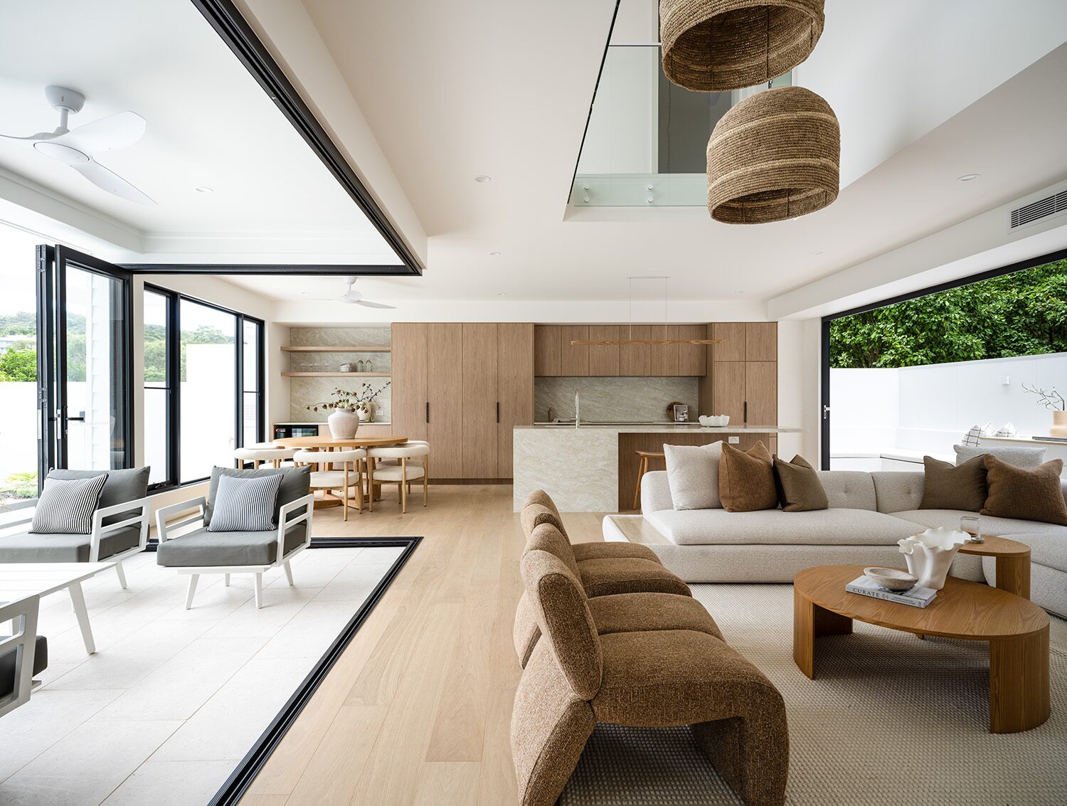 Noosaville — interior detail