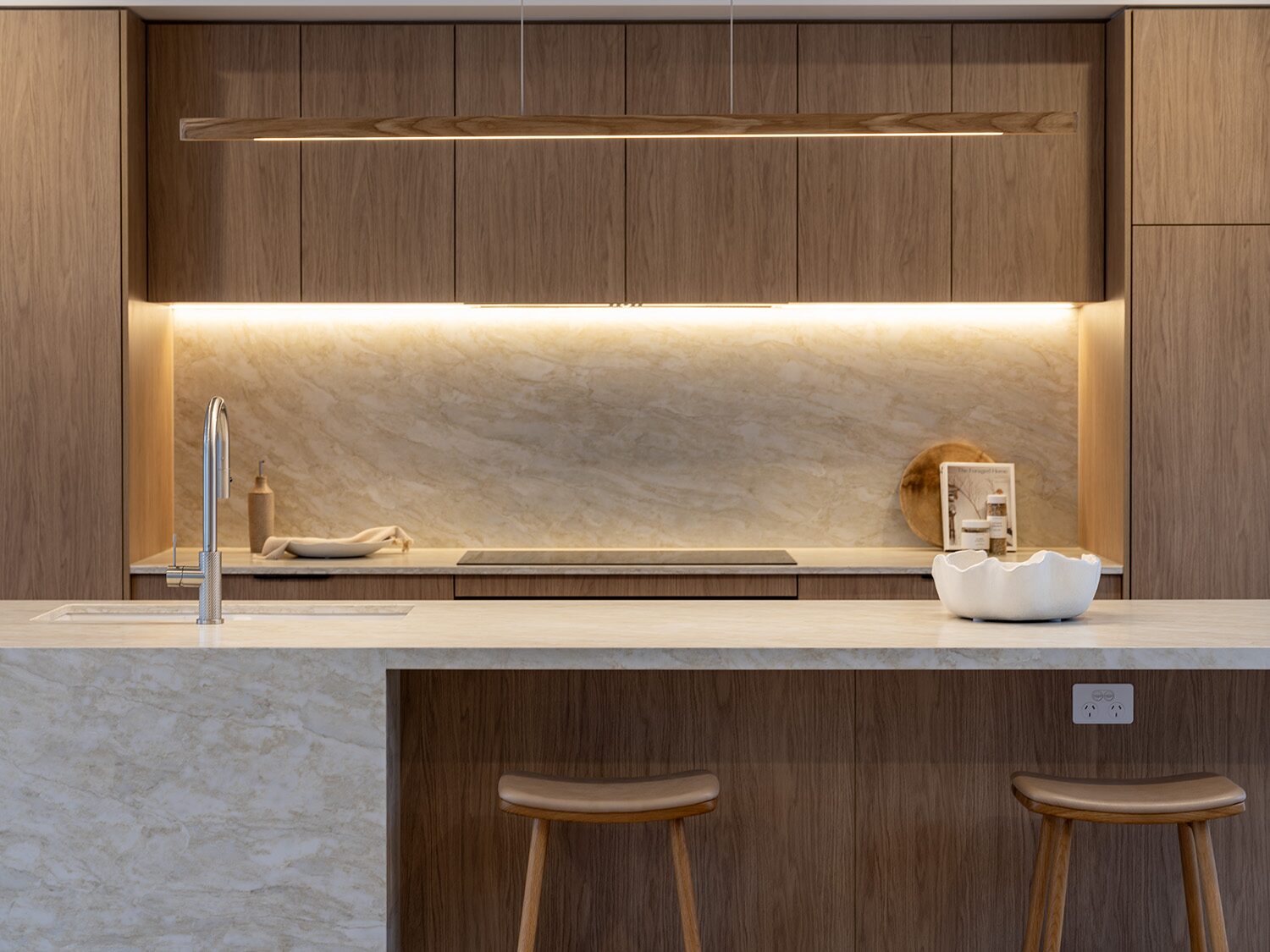 Noosaville — interior detail