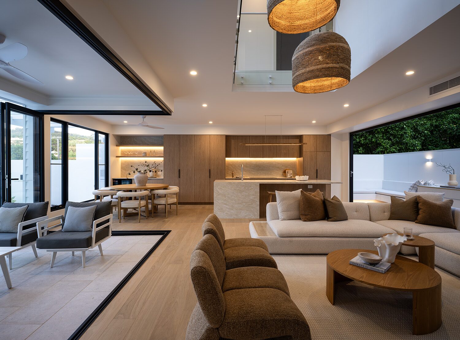 Noosaville — interior detail
