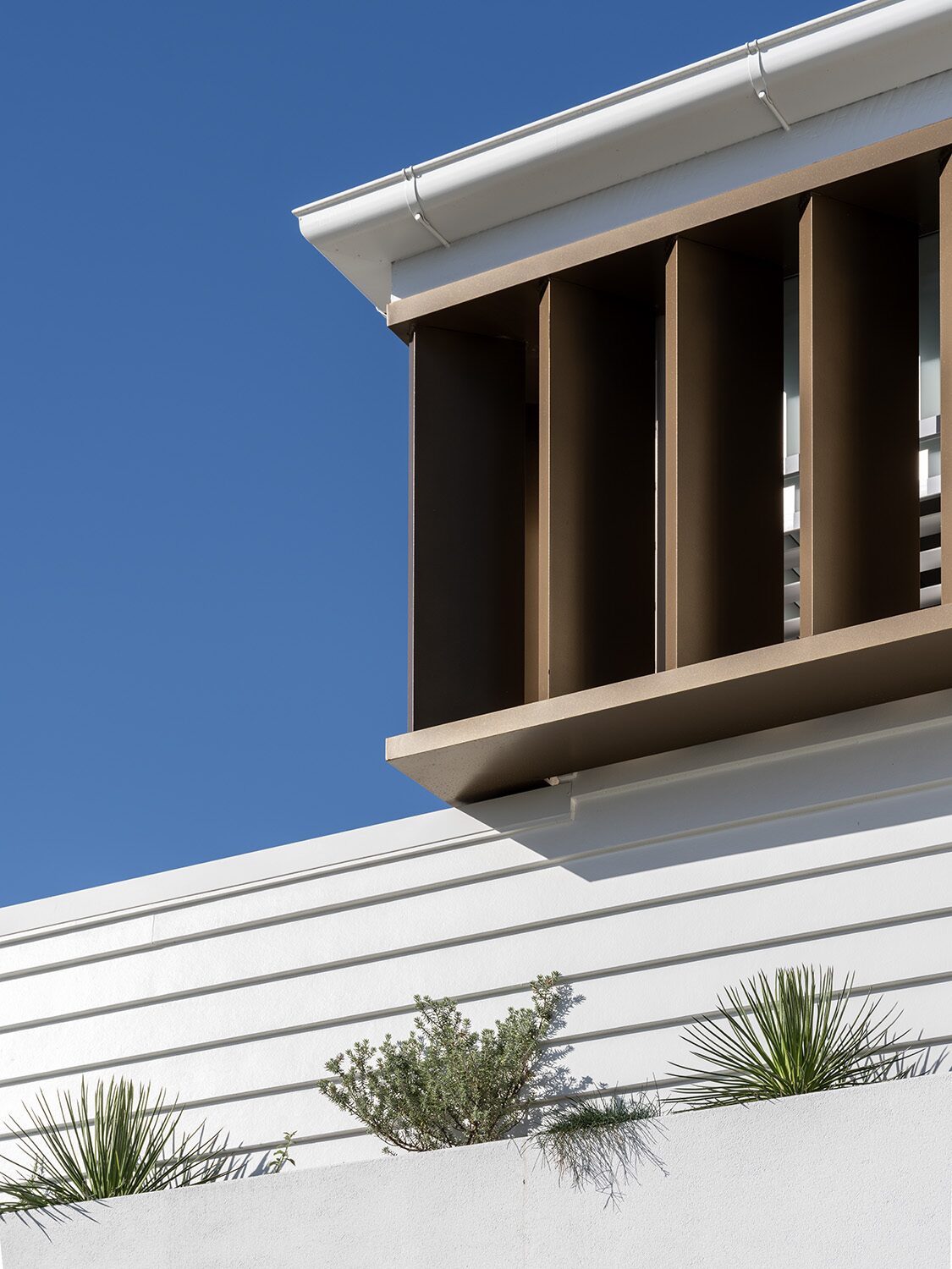 Pelham — upper balcony, timber screen detail