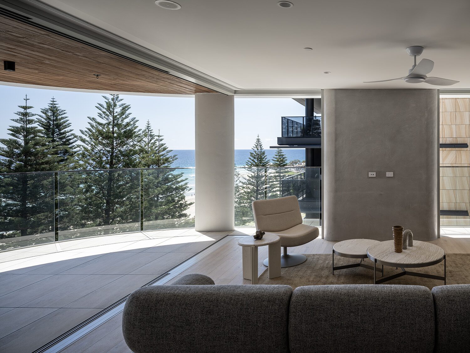 Rockpool — kitchen, marble island and splashback