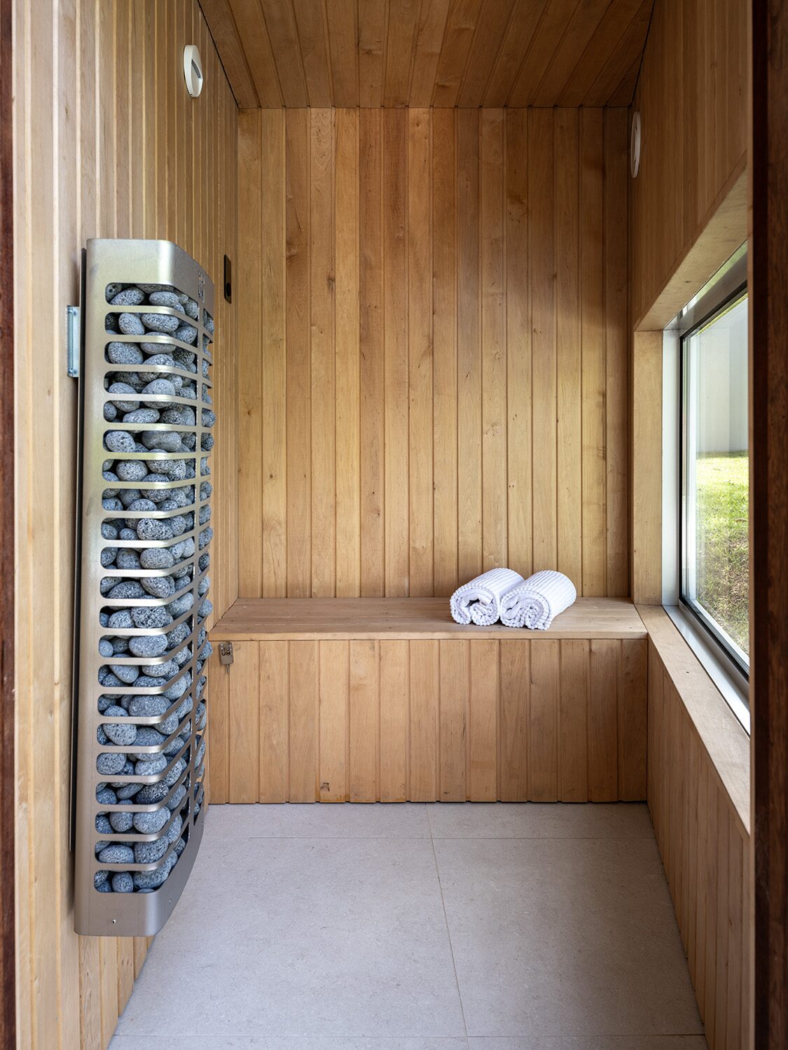 Tarina — exterior detail