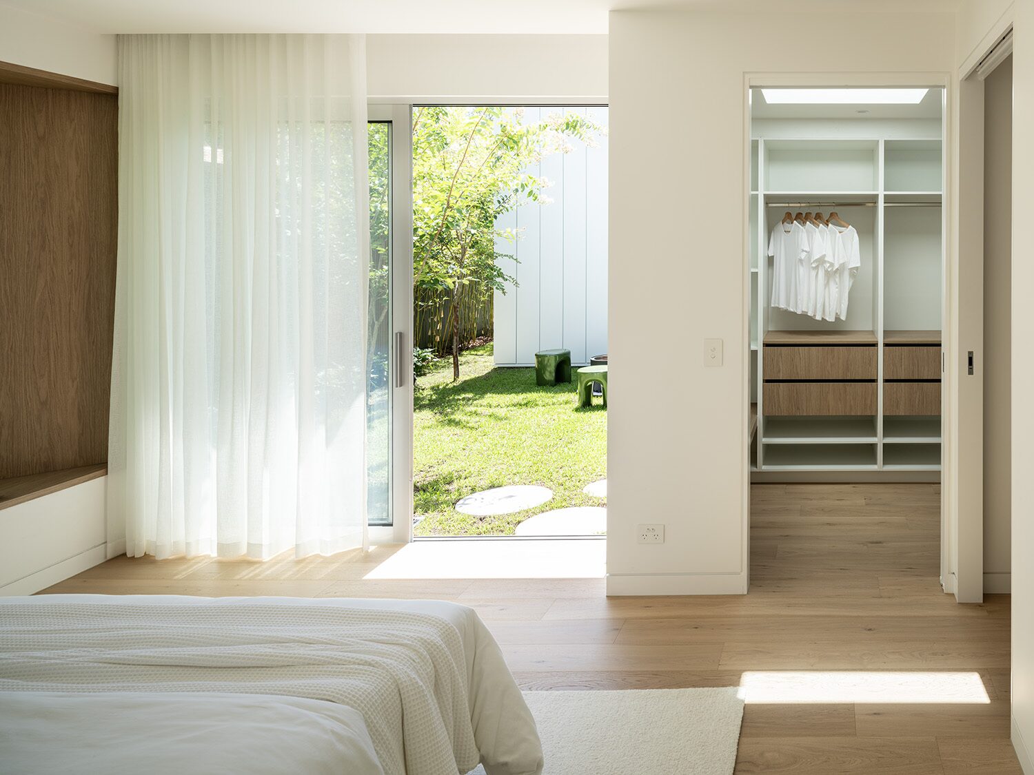 Tarina — interior detail